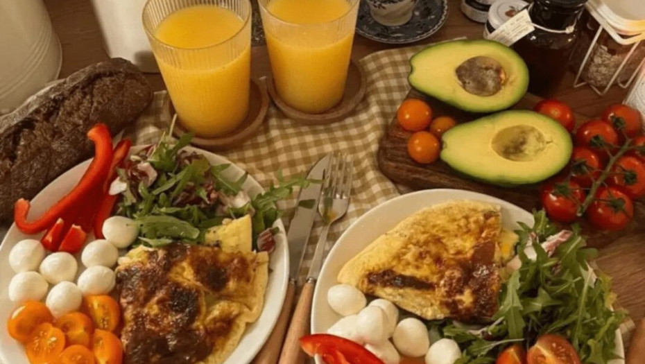 Θέλεις ένα νόστιμο και γρήγορο μεσημεριανό γεύμα; 3 συνταγές που απαιτούν μόλις 5 λεπτά