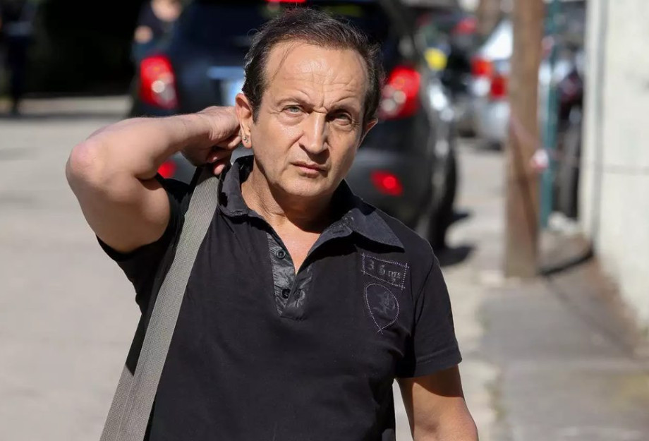 Σπύρος Μπιμπίλας: Καταπέλτης κατά του Πέτρου Φιλιππίδη – «Πολλές κοπέλες εξαφανίστηκαν από το θέατρο» Σπύρος Μπιμπίλας: Καταπέλτης κατά του Πέτρου Φιλιππίδη – «Πολλές κοπέλες εξαφανίστηκαν από το θέατρο»