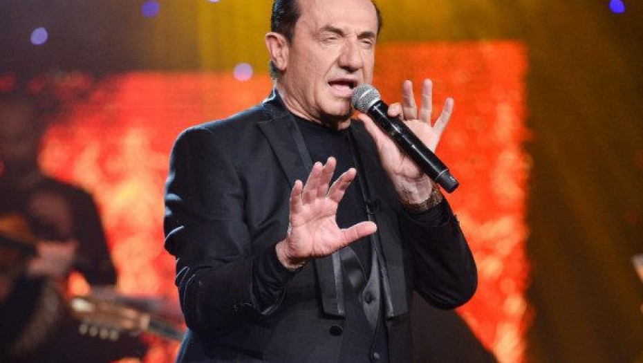 Αποκαλύψεις για τον Λευτέρη Πανταζή: Έτοιμος να ανέβει τα σκαλιά της εκκλησίας;