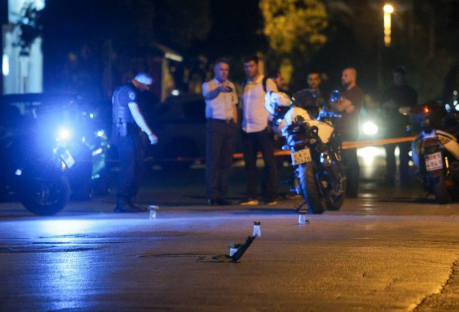 Νύχτα-θρίλερ στα Κάτω Πατήσια – Σε αμόκ ο δράστης πυροβολούσε προς πάσα κατεύθυνση Νύχτα-θρίλερ στα Κάτω Πατήσια – Σε αμόκ ο δράστης πυροβολούσε προς πάσα κατεύθυνση