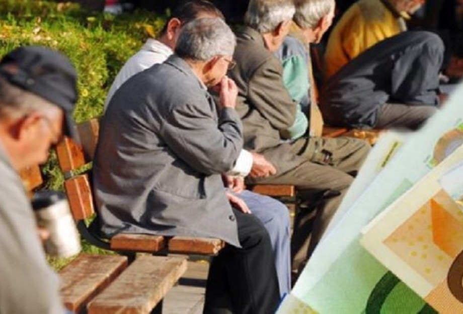 ΟΙ ΕΞΑΠΑΤΗΜΕΝΟΙ ΣΥΝΤΑΞΙΟΥΧΟΙ… Γράφει ο Γιώργος Βεζυργιαννίδης ΟΙ ΕΞΑΠΑΤΗΜΕΝΟΙ ΣΥΝΤΑΞΙΟΥΧΟΙ… Γράφει ο Γιώργος Βεζυργιαννίδης