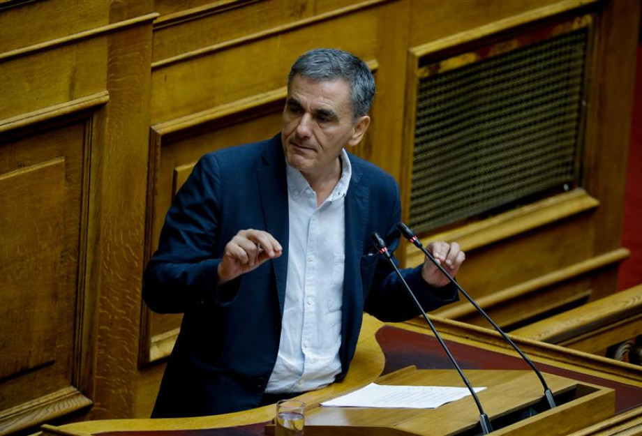 Ευκλείδης Τσακαλώτος: Η κυβέρνηση υποθηκεύει το μέλλον μας για να κάνει δώρα στους φίλους της Ευκλείδης Τσακαλώτος: Η κυβέρνηση υποθηκεύει το μέλλον μας για να κάνει δώρα στους φίλους της