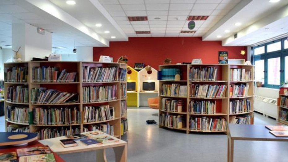 Στην Δημόσια Κεντρική Βιβλιοθήκη Σερρών: Καλοκαιρινή Εκστρατεία Ανάγνωσης και Δημιουργικότητας