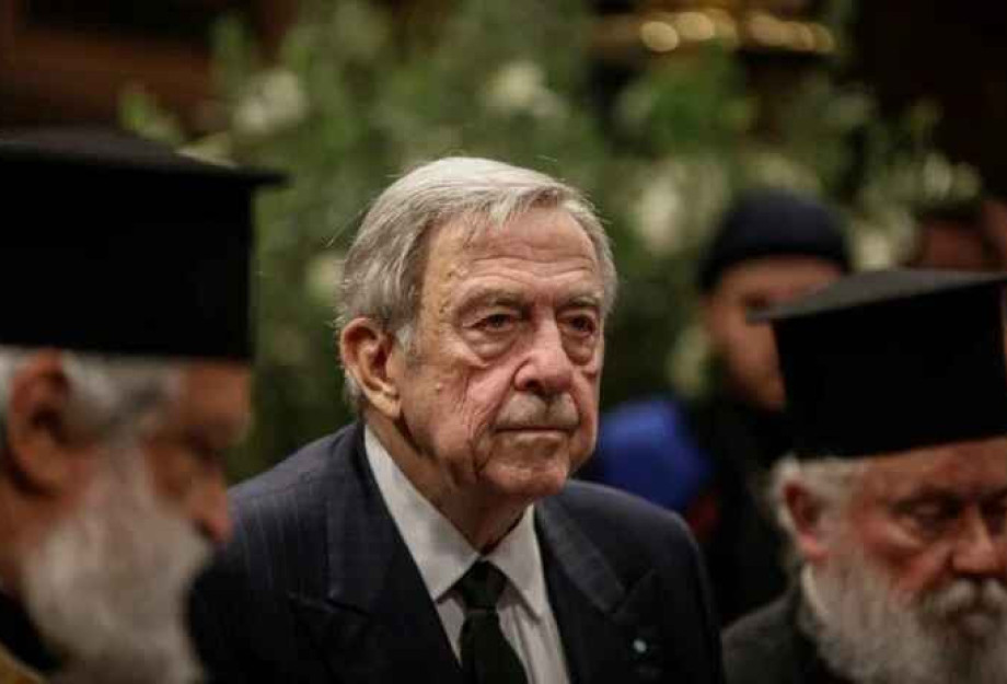 Απεβίωσε ο τέως βασιλιάς Κωνσταντίνος Απεβίωσε ο τέως βασιλιάς Κωνσταντίνος