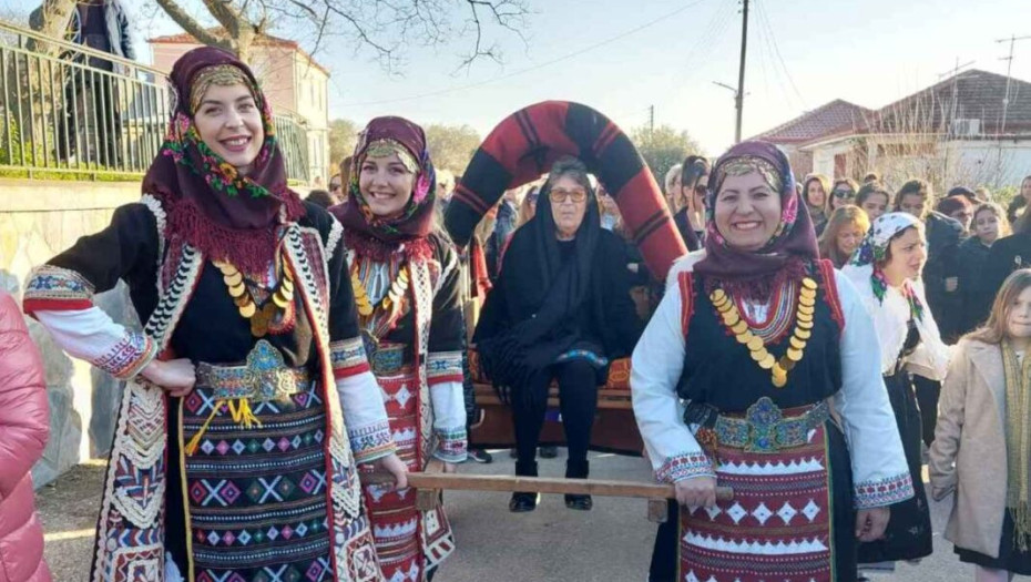 Αναβιώθηκε και φέτος το θρακιώτικο έθιμο της ΜΠΑΜΠΩΣ!