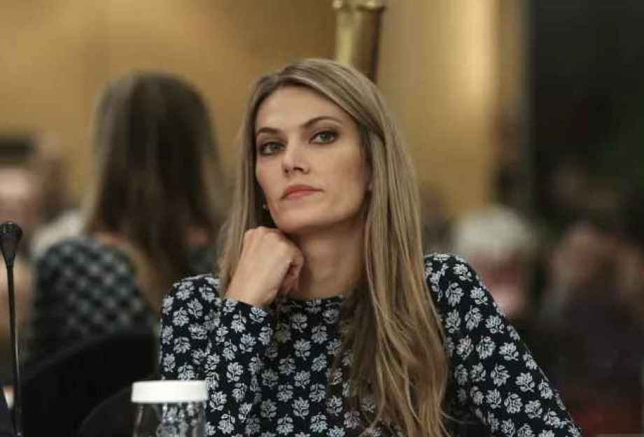 Διαβατήριο η ομορφιά για την Καιλή: Όποιος ζητάει τα πολλά χάνει και τα … λίγα! Διαβατήριο η ομορφιά για την Καιλή: Όποιος ζητάει τα πολλά χάνει και τα … λίγα!