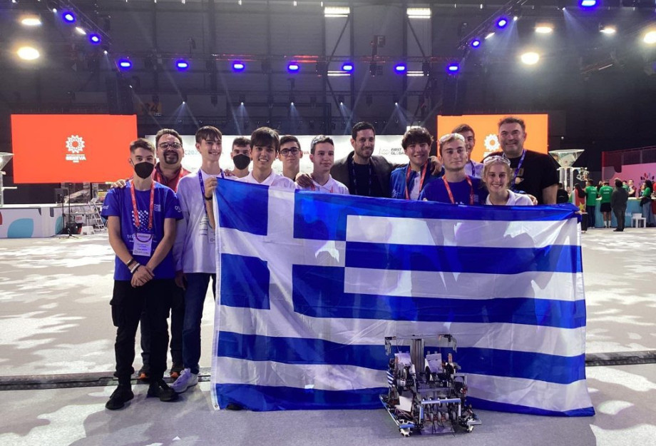 Xάλκινο μετάλλιο για την Εθνική Ομάδα Ρομποτικής ανάμεσα σε 164 χώρες! Xάλκινο μετάλλιο για την Εθνική Ομάδα Ρομποτικής ανάμεσα σε 164 χώρες!