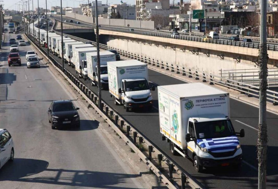 Κονβόι βοήθειας με 42 νταλίκες στην Τουρκία! Κονβόι βοήθειας με 42 νταλίκες στην Τουρκία!