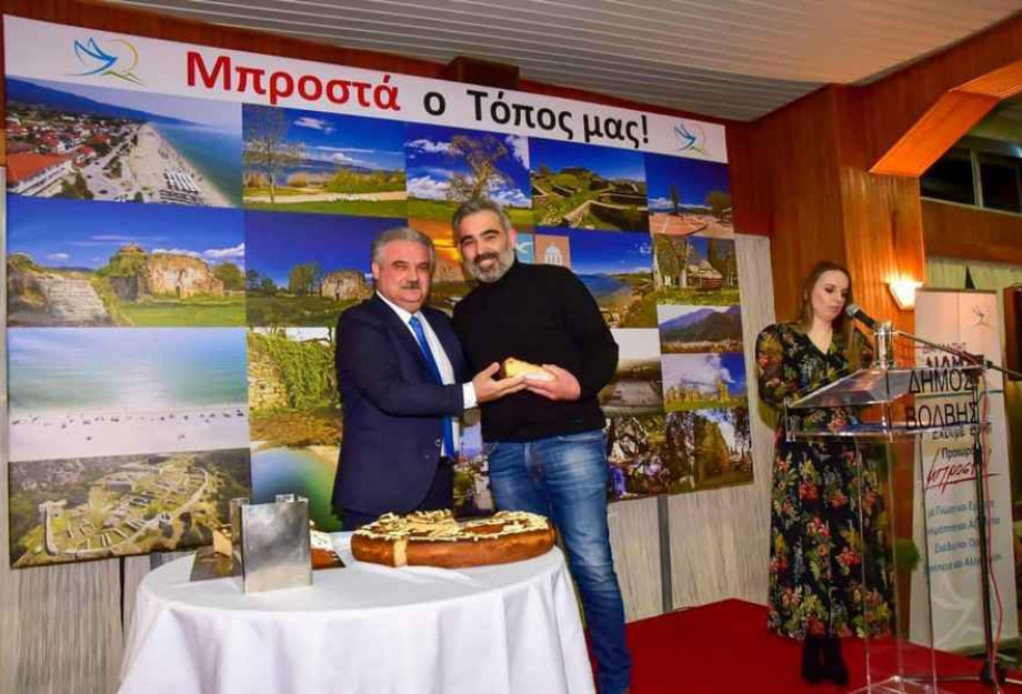 Στην Ασπροβάλτα παρουσία Γαλαμάτη o συνδυασμός Λιάμα έκοψε Βασιλόπιτα Στην Ασπροβάλτα παρουσία Γαλαμάτη o συνδυασμός Λιάμα έκοψε Βασιλόπιτα