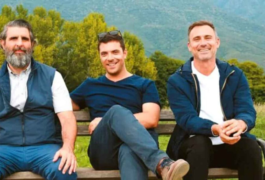 Καπουτζίδης – «Σέρρες»: «Το να γράψω τον 2ο κύκλο χωρίς τον Πάνο είναι ό,τι πιο δύσκολο έχω κληθεί να κάνω» (ΒΙΝΤΕΟ) Καπουτζίδης – «Σέρρες»: «Το να γράψω τον 2ο κύκλο χωρίς τον Πάνο είναι ό,τι πιο δύσκολο έχω κληθεί να κάνω» (ΒΙΝΤΕΟ)