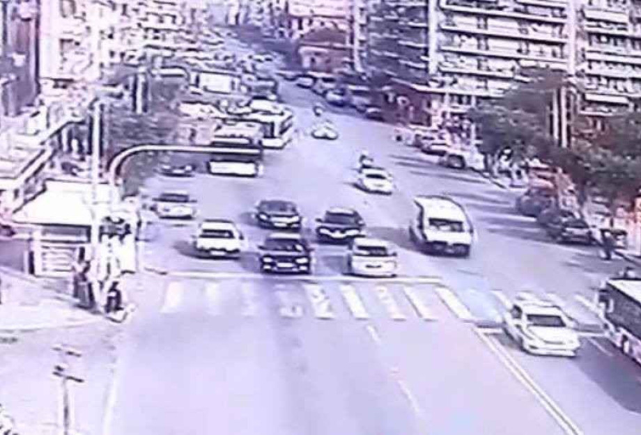 Γέφυρα ζωής για 19χρονη έγκυο με επιπλοκές στη Θεσσαλονίκη Γέφυρα ζωής για 19χρονη έγκυο με επιπλοκές στη Θεσσαλονίκη