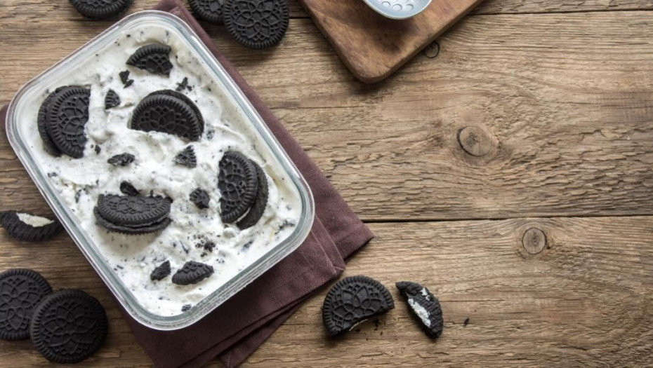 Εύκολο παγωτό με μπισκότα Oreo χωρίς παγωτομηχανή -Με μόλις 3 υλικά