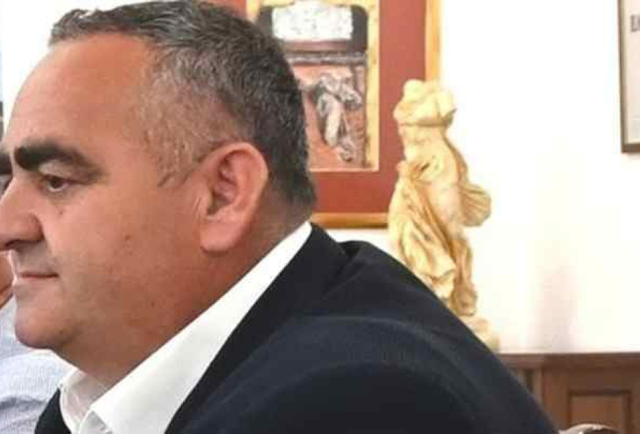 Για τις δημοτικές εκλογές στην Αλβανία: Απαράδεκτη σύλληψη του Φρέντη Μπελέρη Για τις δημοτικές εκλογές στην Αλβανία: Απαράδεκτη σύλληψη του Φρέντη Μπελέρη
