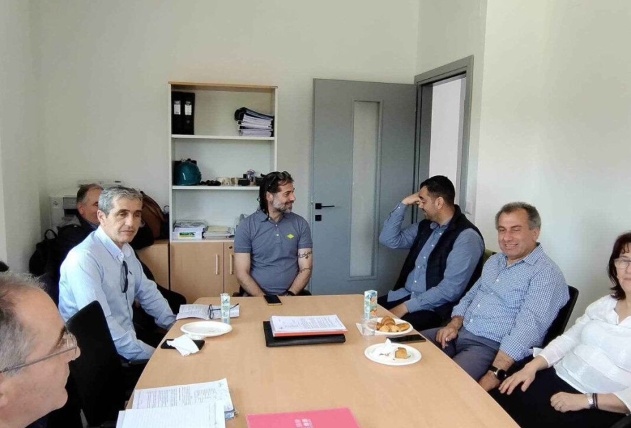 Τα μέλη του ΔΣ της ΔΕΥΑΣ στο νέο διυλιστήριο στον Αϊ Γιάννη Σερρών! Τα μέλη του ΔΣ της ΔΕΥΑΣ στο νέο διυλιστήριο στον Αϊ Γιάννη Σερρών!