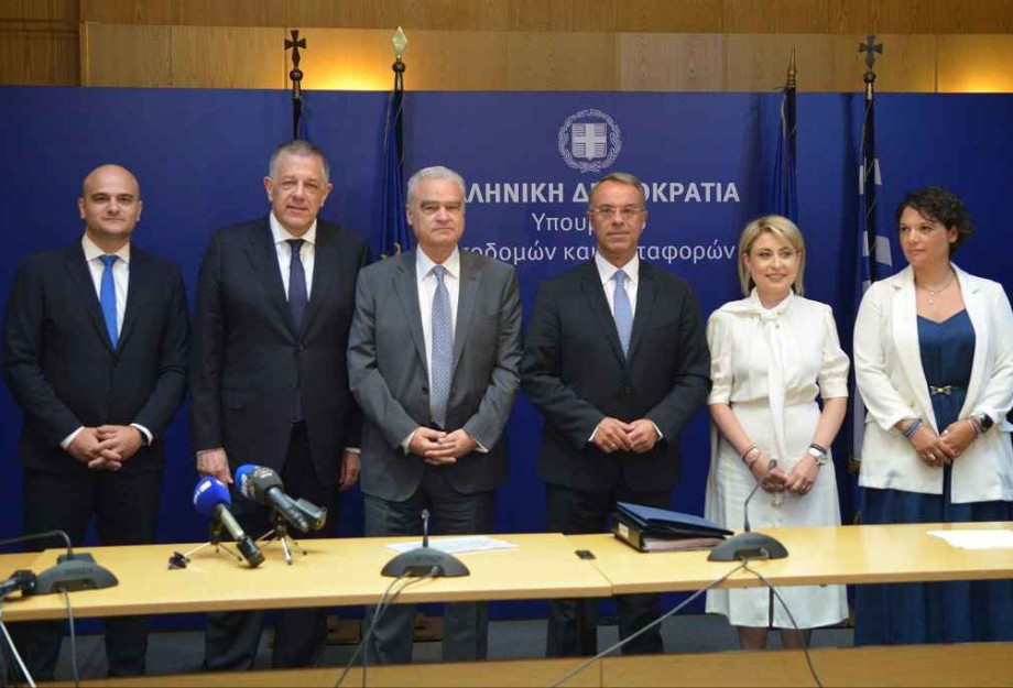 Ανέλαβε ο Χρήστος Σταϊκούρας Υπουργός Υποδομών και Μεταφορών! Ανέλαβε ο Χρήστος Σταϊκούρας Υπουργός Υποδομών και Μεταφορών!
