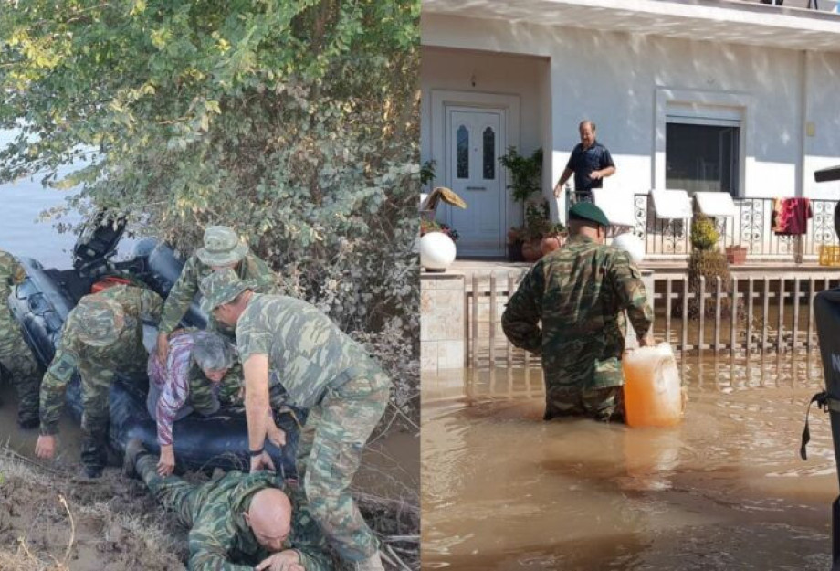 Εύγε, παλικάρια: Πεζοναύτης ξαπλώνει στις λάσπες για να περάσουν πάνω του ηλικιωμένοι πλημμυροπαθείς Εύγε, παλικάρια: Πεζοναύτης ξαπλώνει στις λάσπες για να περάσουν πάνω του ηλικιωμένοι πλημμυροπαθείς