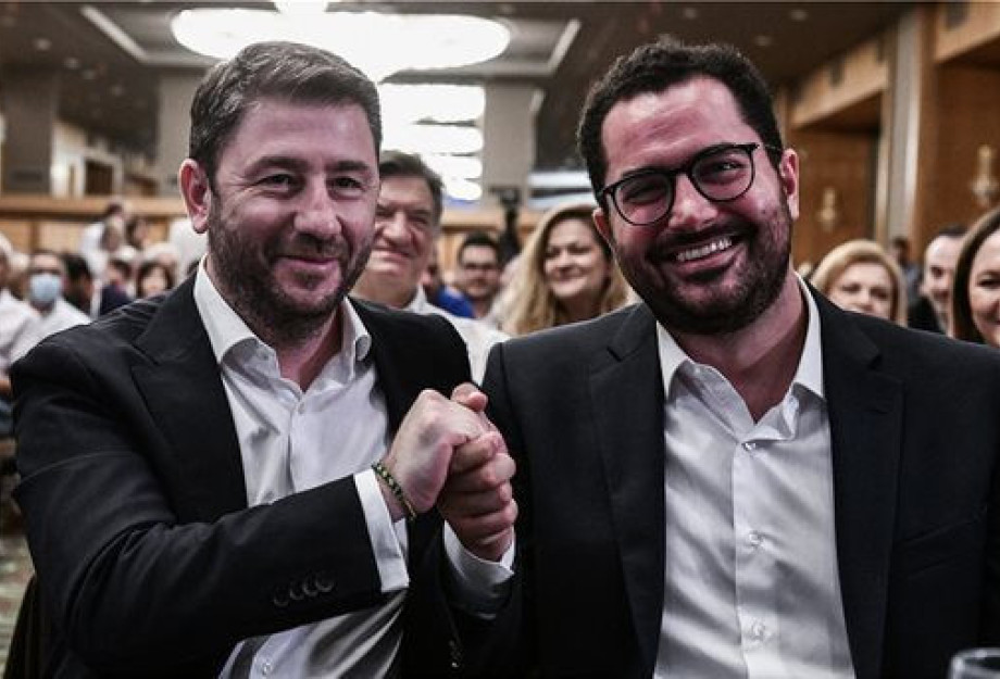 Κλιμάκιο του ΠΑΣΟΚ στις Σέρρες με επικεφαλής τον Ανδρέα Σπυρόπουλο Κλιμάκιο του ΠΑΣΟΚ στις Σέρρες με επικεφαλής τον Ανδρέα Σπυρόπουλο