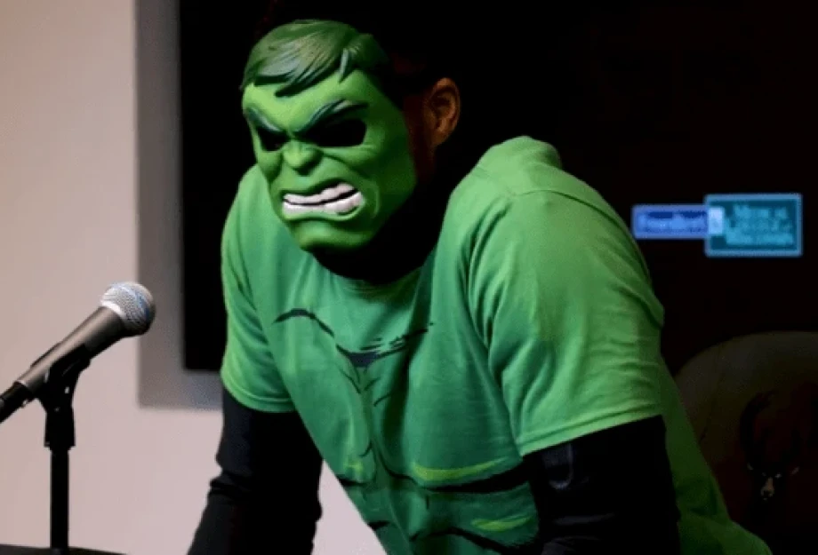Γιάννης Αντετοκούνμπο: Εμφανίστηκε ως Hulk μετά τη νίκη των Μπακς Γιάννης Αντετοκούνμπο: Εμφανίστηκε ως Hulk μετά τη νίκη των Μπακς