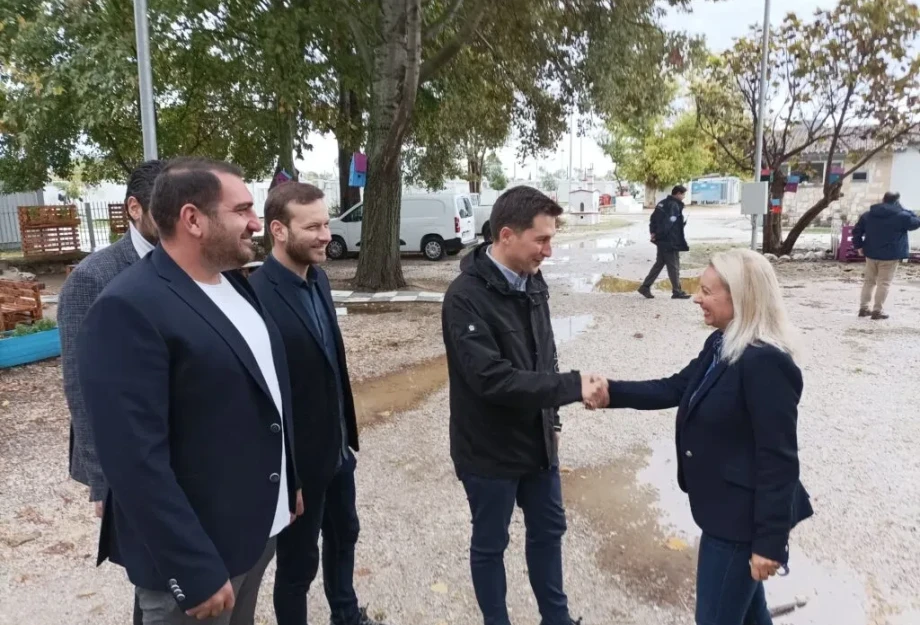 Την δομή φιλοξενίας Σερρών επισκέφτηκε ο Παύλος Χρηστίδης Την δομή φιλοξενίας Σερρών επισκέφτηκε ο Παύλος Χρηστίδης