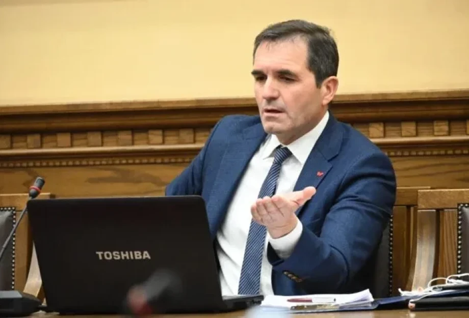 Βασίλης Τερζής: Γήπεδο Πανσερραϊκού, η κάμινος και η κολυμβήθρα του Σιλωάμ… Βασίλης Τερζής: Γήπεδο Πανσερραϊκού, η κάμινος και η κολυμβήθρα του Σιλωάμ…