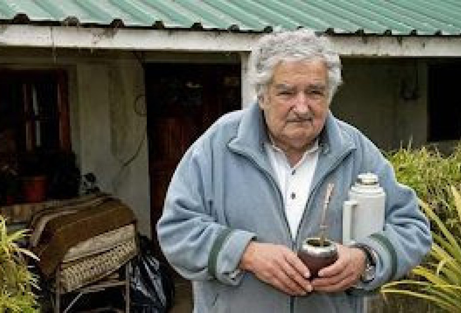 «Έφυγε» από τη ζωή ο πιο φτωχός και ανθρώπινος πρόεδρος στον κόσμο «Έφυγε» από τη ζωή ο πιο φτωχός και ανθρώπινος πρόεδρος στον κόσμο