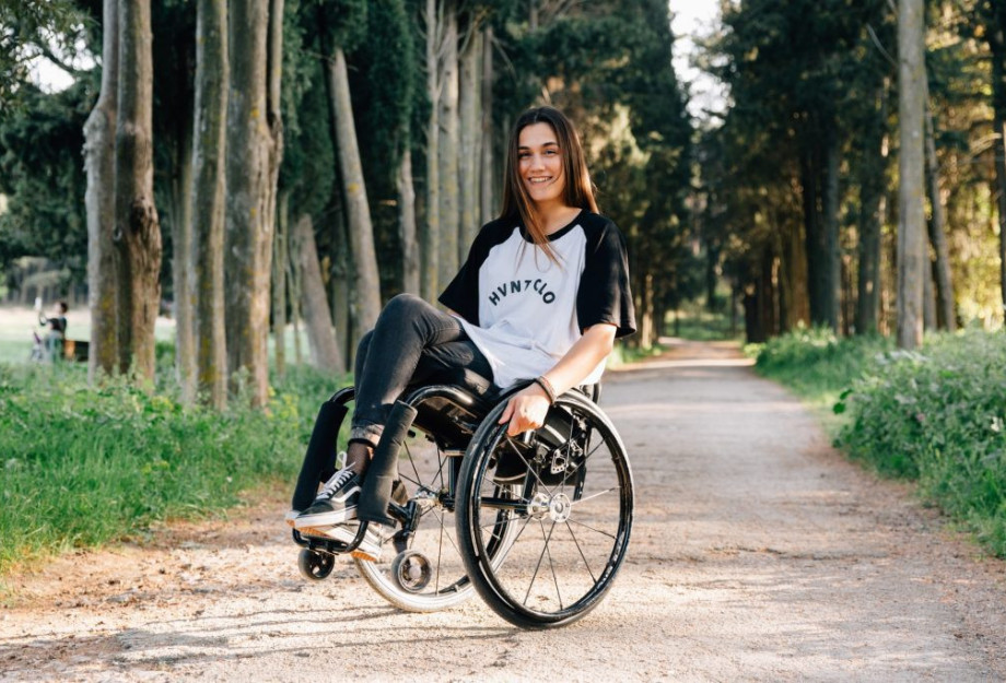 Πίσω από το χαμόγελο της Γεωργίας κρύβεται μια θλιβερή ιστορία! Πίσω από το χαμόγελο της Γεωργίας κρύβεται μια θλιβερή ιστορία!