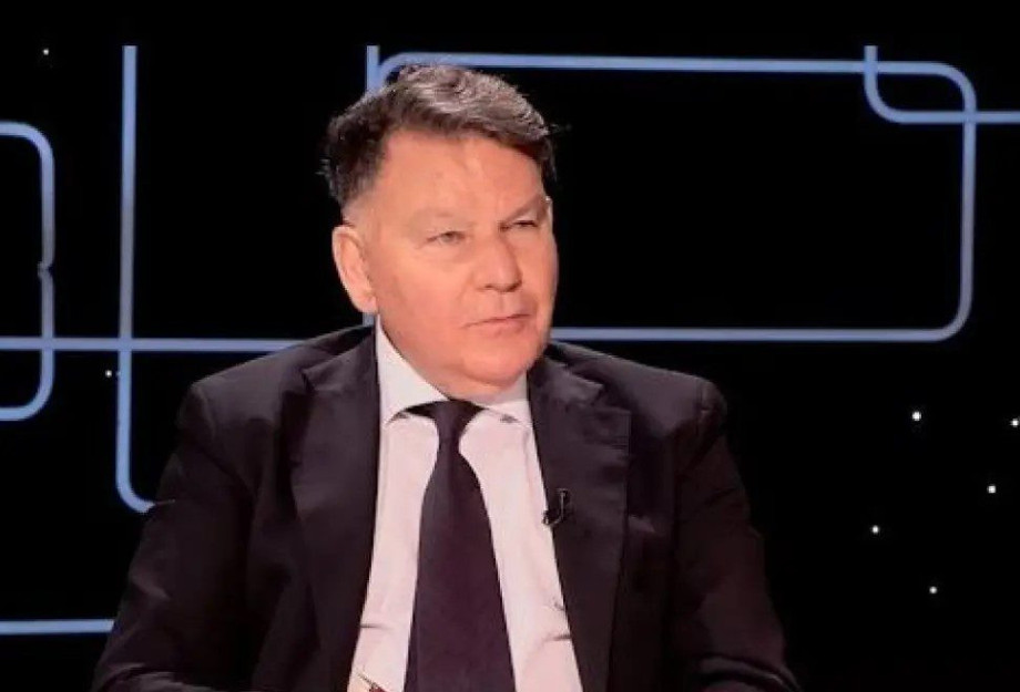 Αλέξης Κούγιας: Από το κόμπλεξ μου που μέναμε σε υπόγεια, ήθελα να γίνω πλούσιος, για να κάνω σπίτια και να πάρω αυτοκίνητα Αλέξης Κούγιας: Από το κόμπλεξ μου που μέναμε σε υπόγεια, ήθελα να γίνω πλούσιος, για να κάνω σπίτια και να πάρω αυτοκίνητα