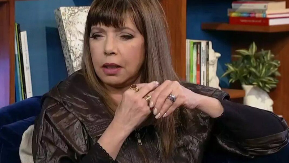 Νάντια Μουρούζη: «Δύο φορές ο Παπαμιχαήλ μου είπε να παντρευτούμε, δεν θα μπορούσα όμως ποτέ να τον παντρευτώ»