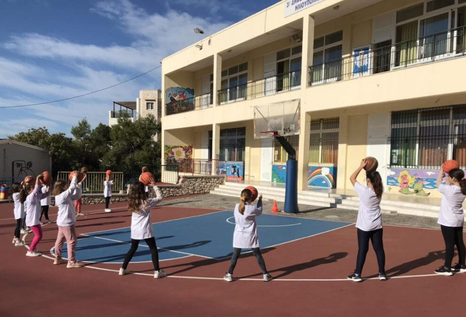 13 ο Δημοτικό Σχολείο Σερρών: Αύριο η εκδήλωση «ΤΡΙΠΟΝΤΑ ΣΤΑ ΣΧΟΛΕΙΑ» 13 ο Δημοτικό Σχολείο Σερρών: Αύριο η εκδήλωση «ΤΡΙΠΟΝΤΑ ΣΤΑ ΣΧΟΛΕΙΑ»