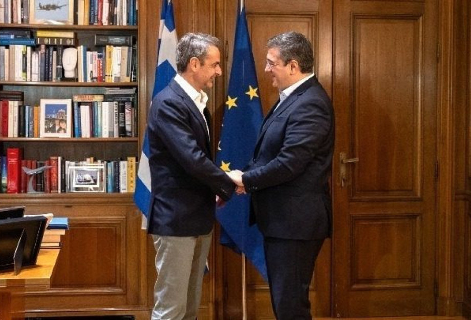 Στο πλευρό του Μητσοτάκη ο Τζιτζικώστας, τα “Τσιπράκια” και το.. Κόσοβο! Στο πλευρό του Μητσοτάκη ο Τζιτζικώστας, τα “Τσιπράκια” και το.. Κόσοβο!