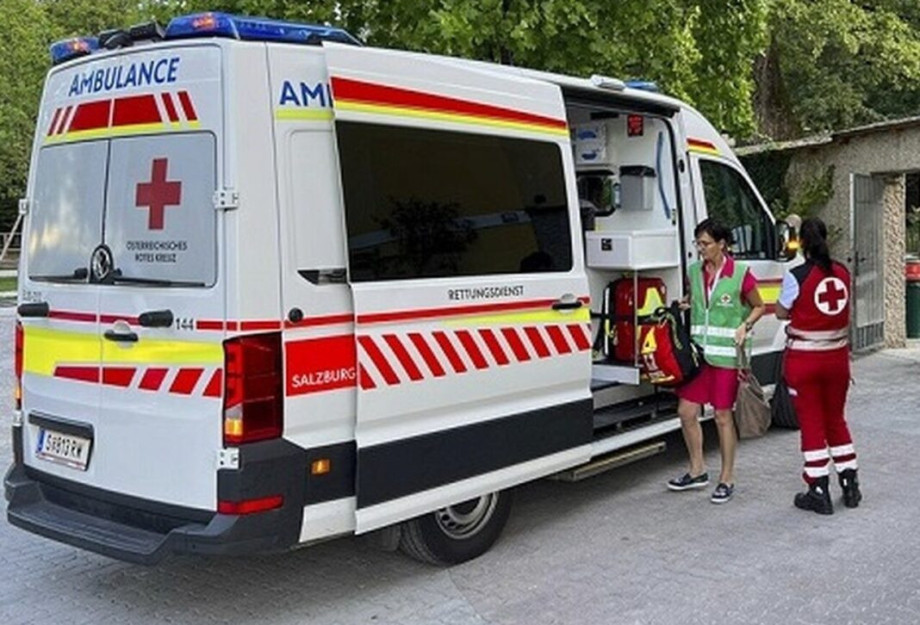 Αυστρία: Κατολίσθηση έθαψε ζωντανό πετάχρονο αγοράκι Αυστρία: Κατολίσθηση έθαψε ζωντανό πετάχρονο αγοράκι