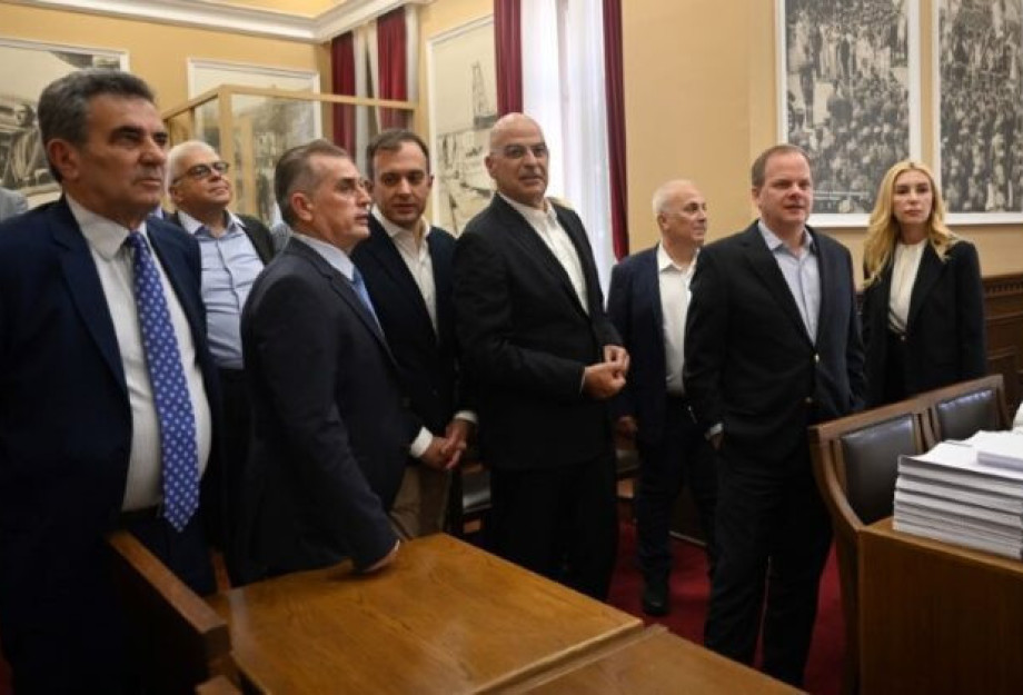 Ολιγομελής η παρουσία της Βόρειας Ελλάδας στη νέα κυβέρνηση Ολιγομελής η παρουσία της Βόρειας Ελλάδας στη νέα κυβέρνηση