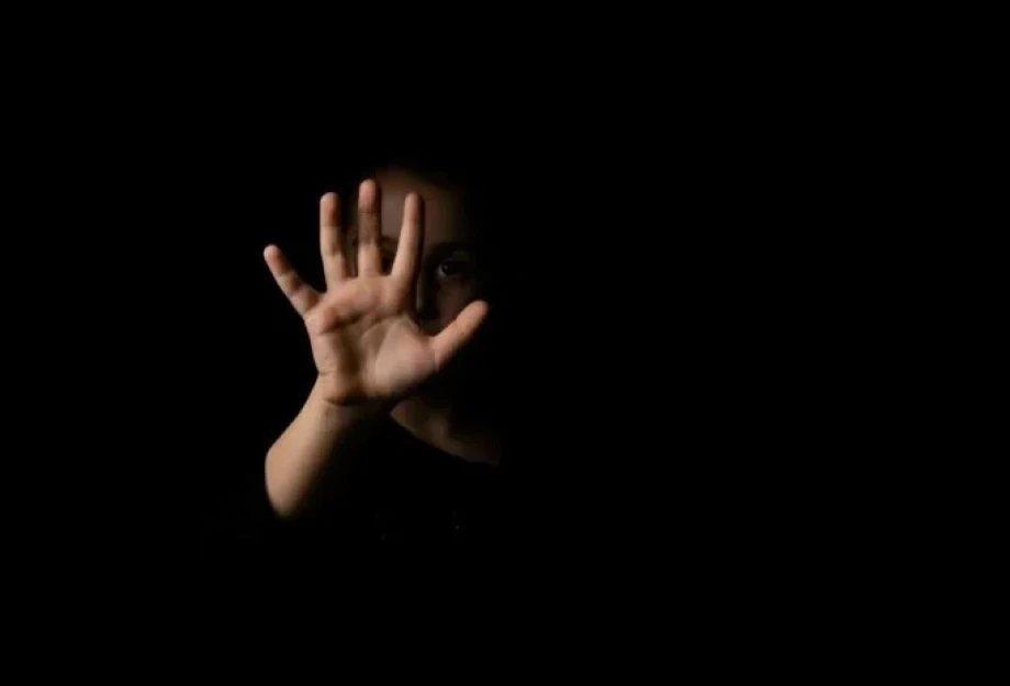 Πάτρα: Πατέρας και θείος ξυλοκόπησαν 15χρονο όταν τους είπε ότι είναι γκέι Πάτρα: Πατέρας και θείος ξυλοκόπησαν 15χρονο όταν τους είπε ότι είναι γκέι