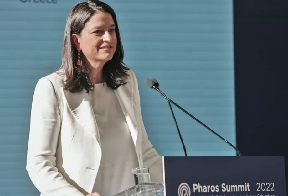 Νίκη Κεραμέως: Επέκταση της άδειας μητρότητας και σε ακόμα περισσότερους κλάδους Νίκη Κεραμέως: Επέκταση της άδειας μητρότητας και σε ακόμα περισσότερους κλάδους