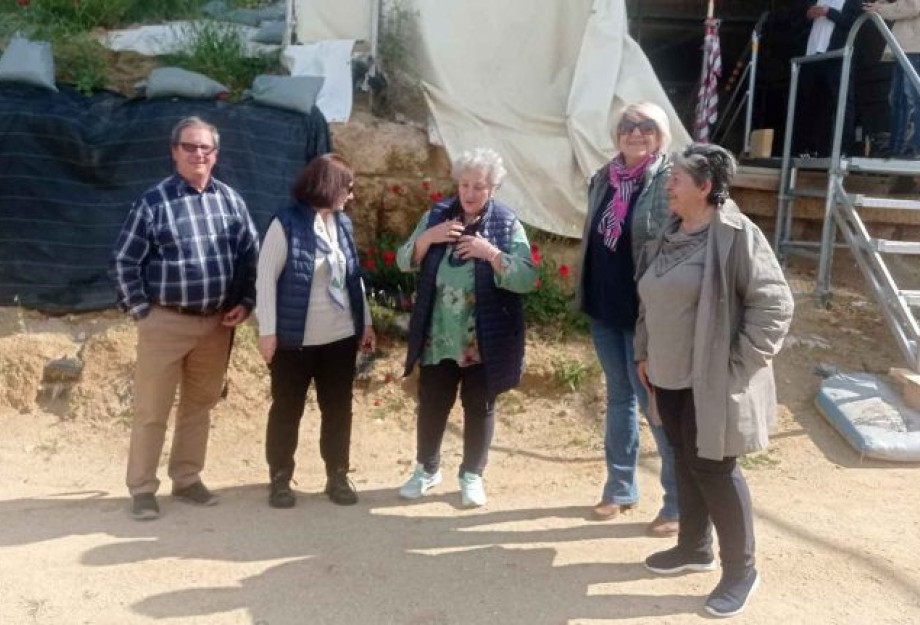 Κλιμάκιο του ΚΚΕ στο δήμο Αμφίπολης Κλιμάκιο του ΚΚΕ στο δήμο Αμφίπολης