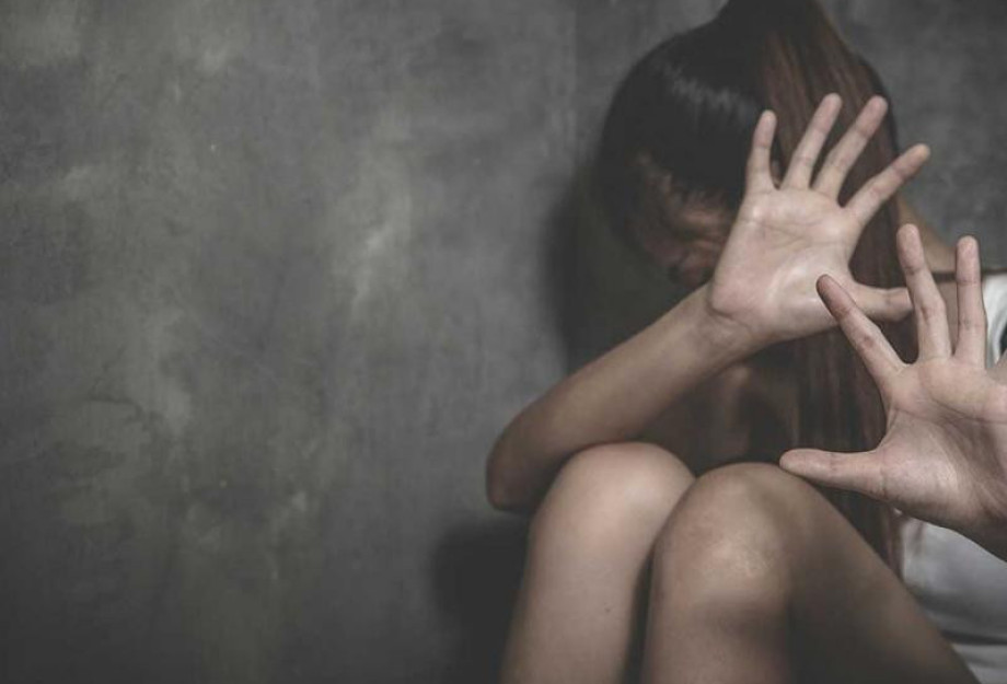 Σοκ στην Πάτρα: Δάγκωσε και έκοψε κομμάτι από το αυτί της αδερφής του Σοκ στην Πάτρα: Δάγκωσε και έκοψε κομμάτι από το αυτί της αδερφής του