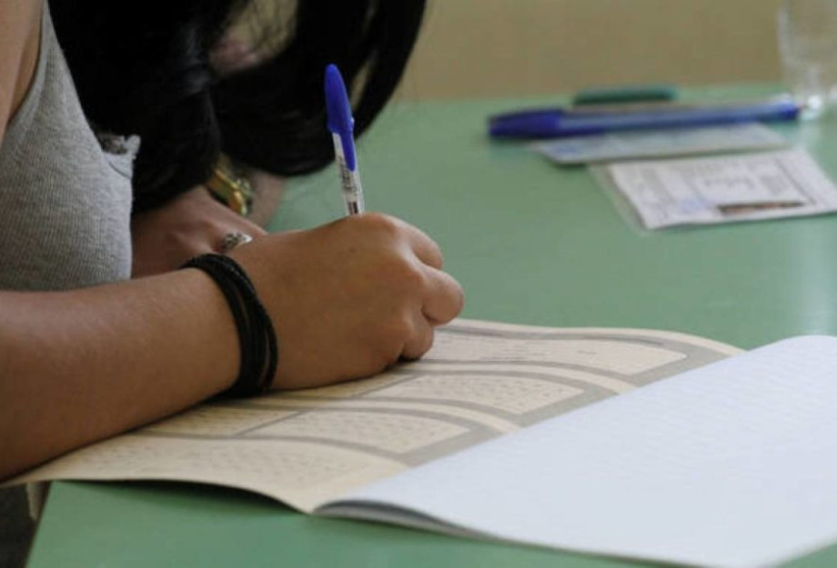 Ξεκινούν οι Πανελλαδικές σήμερα στα ΕΠΑΛ και την Παρασκευή στα ΓΕΛ Ξεκινούν οι Πανελλαδικές σήμερα στα ΕΠΑΛ και την Παρασκευή στα ΓΕΛ