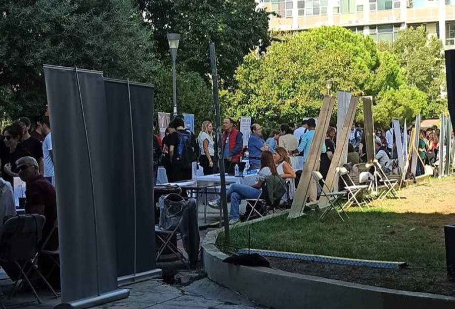 Το ΑΠΘ διοργάνωσε εκδήλωση καλοσωρίσματος των πρωτοετών φοιτητών Το ΑΠΘ διοργάνωσε εκδήλωση καλοσωρίσματος των πρωτοετών φοιτητών