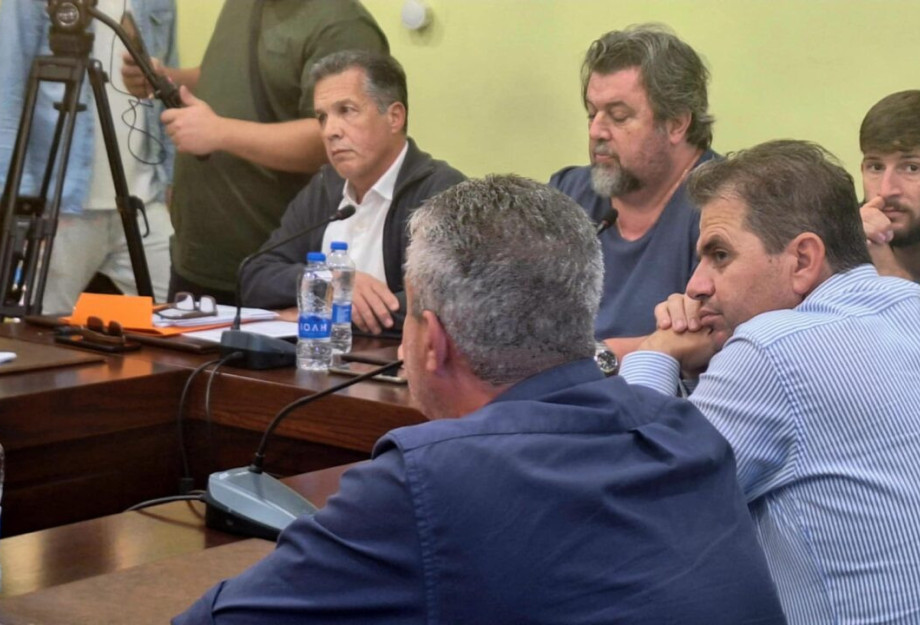 Νερό με Νιτρικά και Κολοβακτηρίδια πίνουν στην Αμφίπολη; Νερό με Νιτρικά και Κολοβακτηρίδια πίνουν στην Αμφίπολη;