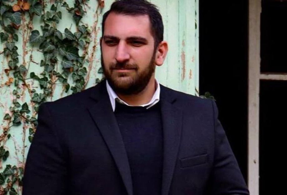 Παναγιώτης Κεΐσογλου: Το δέντρο και το δάσος Παναγιώτης Κεΐσογλου: Το δέντρο και το δάσος