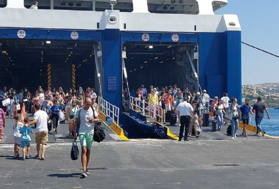 Πάνω από 40.000 άτομα έκαναν διακοπές τον Αύγουστο με voucher κοινωνικού τουρισμού της ΔΥΠΑ Πάνω από 40.000 άτομα έκαναν διακοπές τον Αύγουστο με voucher κοινωνικού τουρισμού της ΔΥΠΑ
