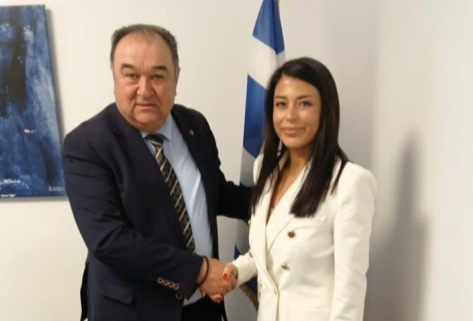 Θόδωρος Στρίκος: Εμπιστευθείτε την…Λατινοπούλου! Θόδωρος Στρίκος: Εμπιστευθείτε την…Λατινοπούλου!
