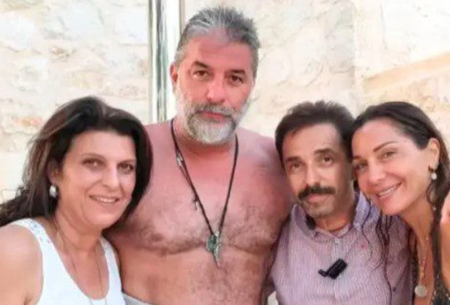 Συνεχίζουν τις διακοπές στην Κρήτη η Βανδή και ο Μπισμπίκης Συνεχίζουν τις διακοπές στην Κρήτη η Βανδή και ο Μπισμπίκης