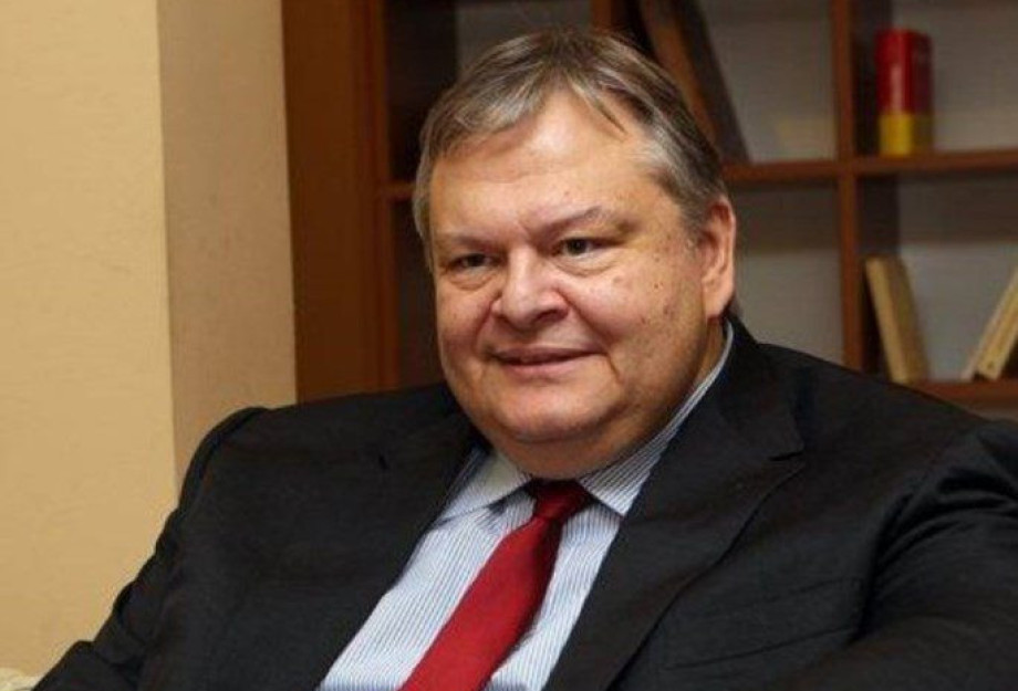 Ευάγγελος Βενιζέλος: Το ΠΑΣΟΚ έγινε ο μοχλός για την άρση του πολιτικού αποκλεισμού Ευάγγελος Βενιζέλος: Το ΠΑΣΟΚ έγινε ο μοχλός για την άρση του πολιτικού αποκλεισμού