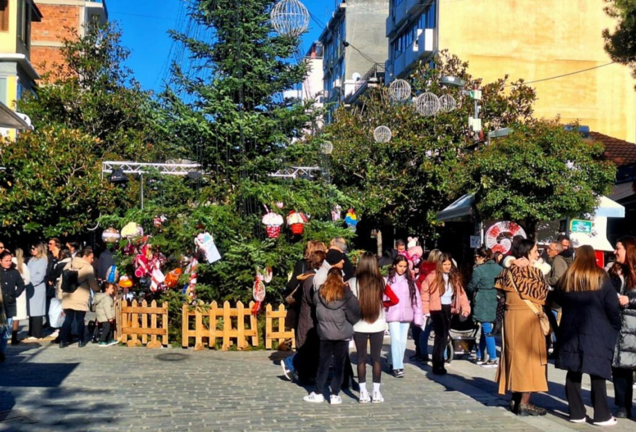 Τρέχει το Santa’s Lucky Week από τον Εμπορικό Σύλλογο Τρέχει το Santa’s Lucky Week από τον Εμπορικό Σύλλογο