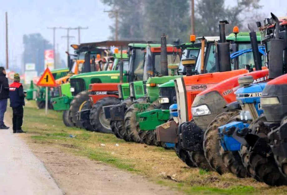 ΥΠΑΑΤ: Πλήρες πλαίσιο στήριξης για την επανεκκίνηση της αγροτικής οικονομίας ΥΠΑΑΤ: Πλήρες πλαίσιο στήριξης για την επανεκκίνηση της αγροτικής οικονομίας