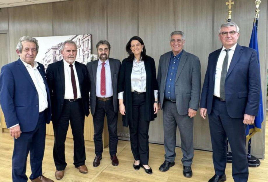 Συνάντηση Κεραμέως με το Προεδρείο της ΑΓΣΣ