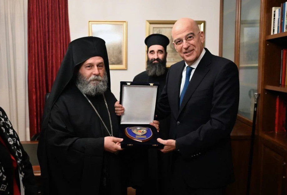 Επίσκεψη Ν. Δένδια στη Μητρόπολη Ιωαννίνων Επίσκεψη Ν. Δένδια στη Μητρόπολη Ιωαννίνων