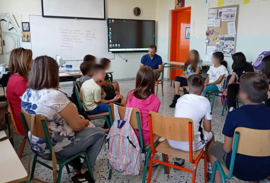 Μέχρι την Τρίτη κλειστό το Δημοτικό Σχολείο Νέας Ζίχνης Μέχρι την Τρίτη κλειστό το Δημοτικό Σχολείο Νέας Ζίχνης