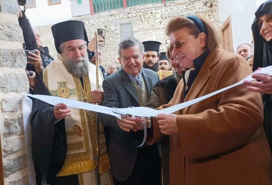 Στην Ιερά Μονή Τιμίου Προδρόμου έγιναν τα εγκαίνια στο Χάνι με την παρουσία της κ. Μενδώνη
